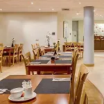 Fletcher Stadshotel Hotel 4*