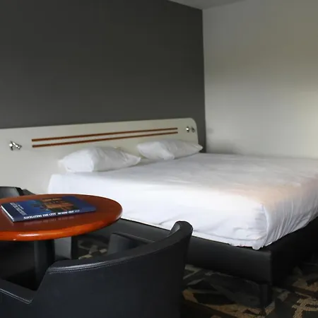 Fletcher Stadshotel Hotel 4*