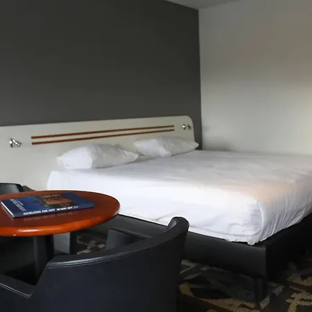 Fletcher Stadshotel Hotell 4*