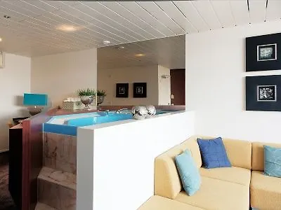 Fletcher Stadshotel Ξενοδοχείο 4*